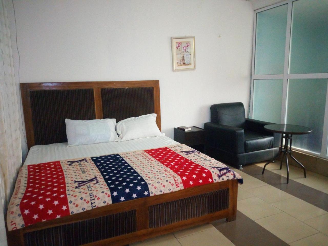 Crown Hotel Ibadan Dış mekan fotoğraf