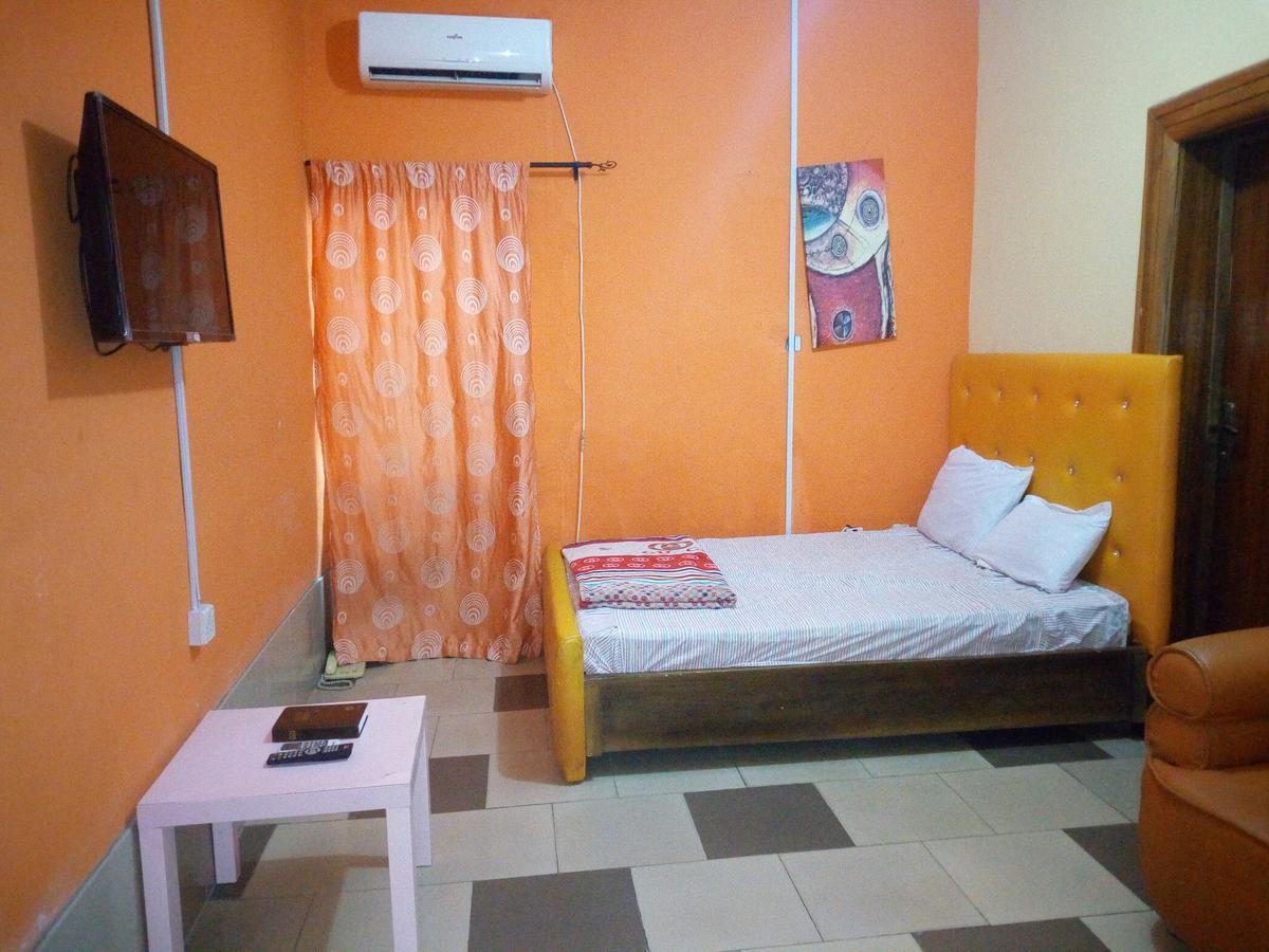 Crown Hotel Ibadan Dış mekan fotoğraf