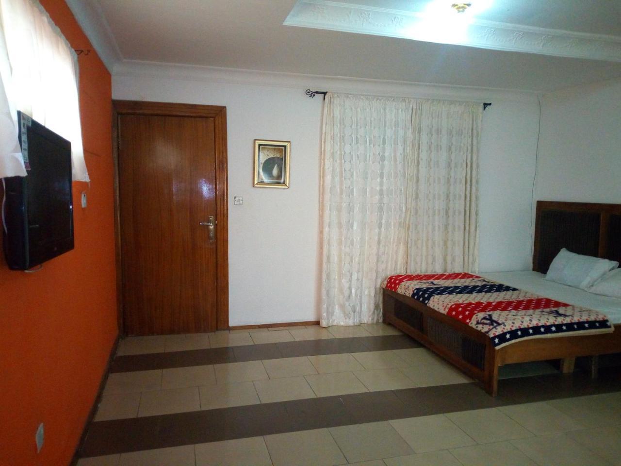 Crown Hotel Ibadan Dış mekan fotoğraf