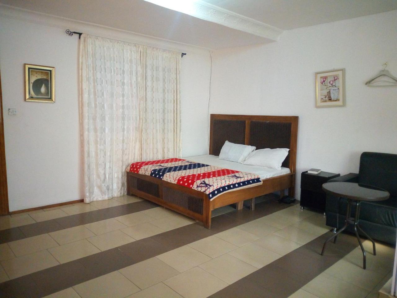 Crown Hotel Ibadan Dış mekan fotoğraf