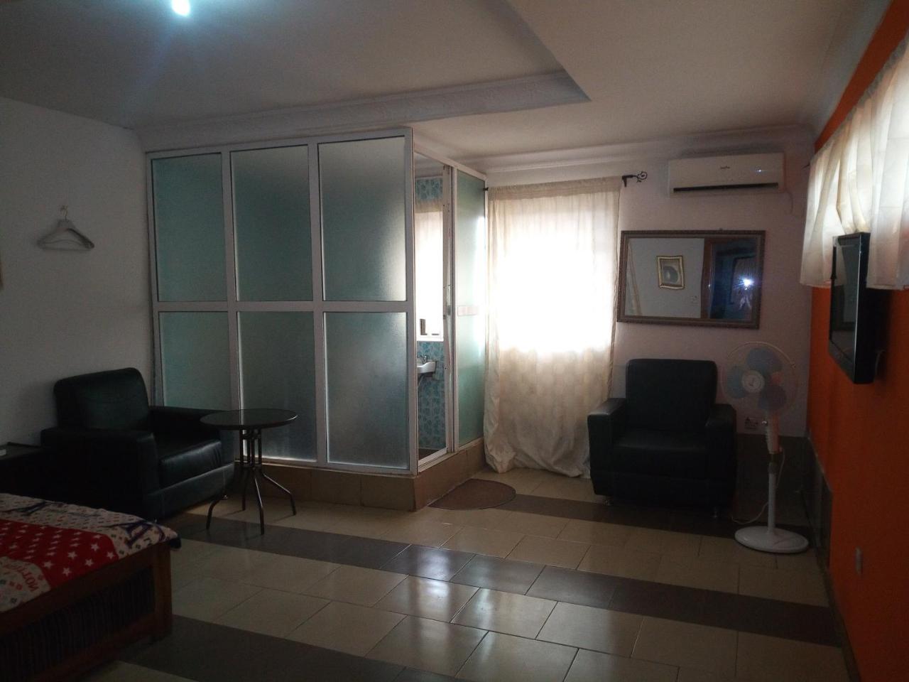 Crown Hotel Ibadan Dış mekan fotoğraf