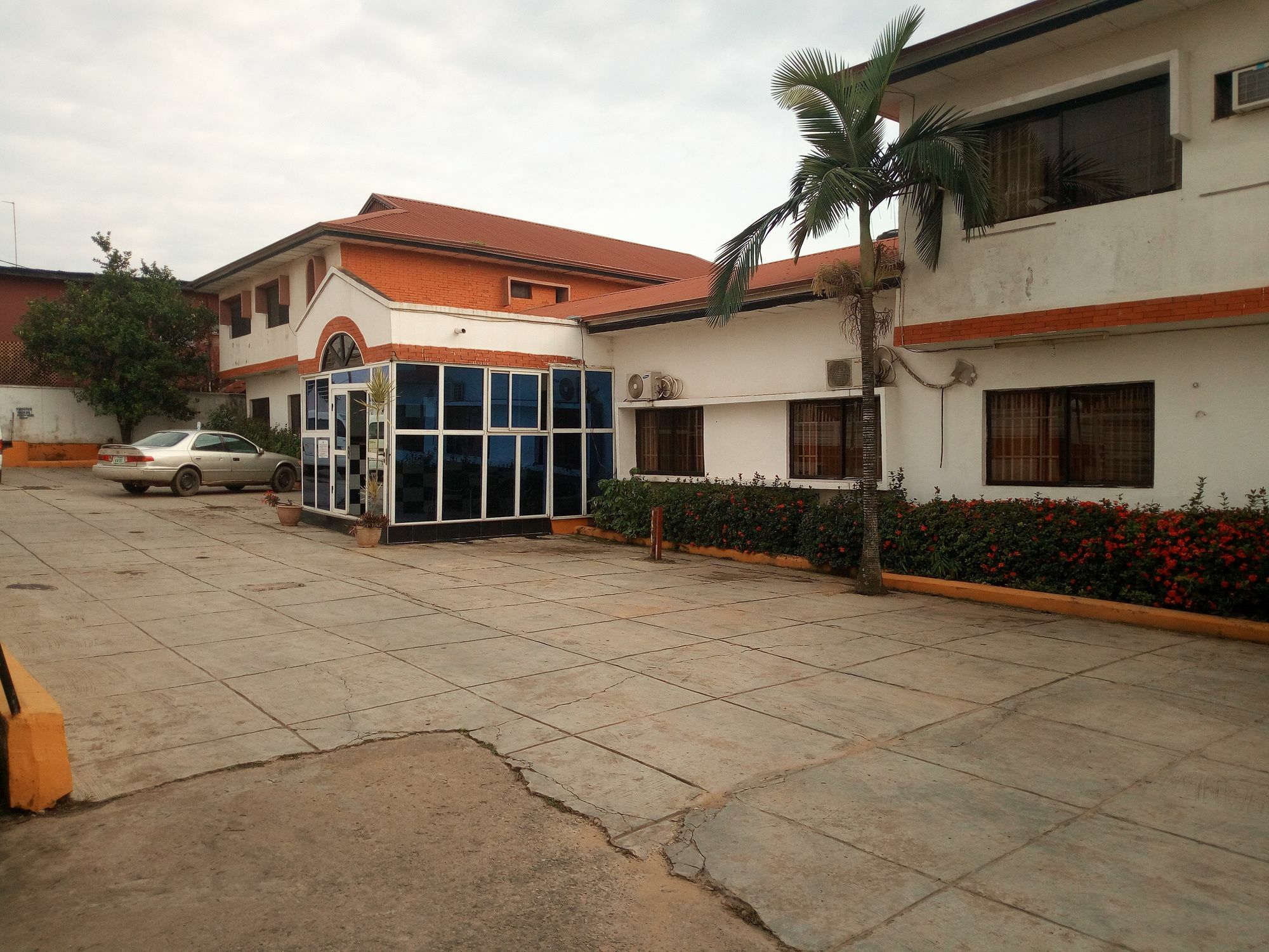 Crown Hotel Ibadan Dış mekan fotoğraf